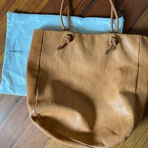 Vince tote with dust cover.